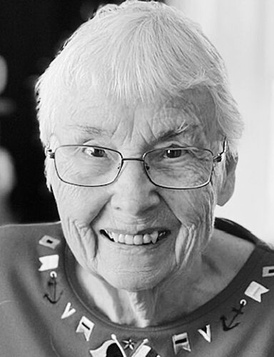 Betty Lou (Yeager) Cummons